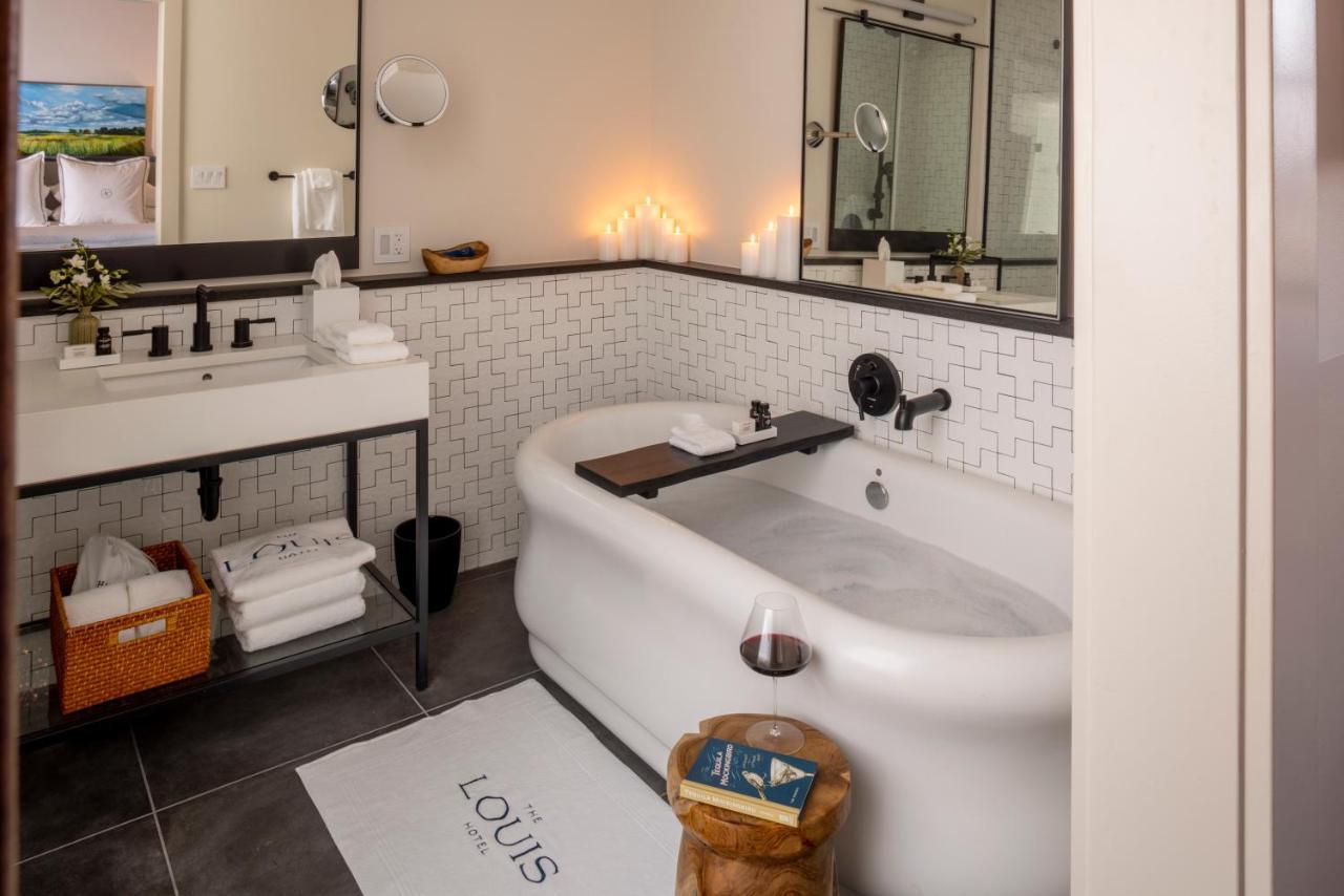The Louis Hotel Wilson 外观 照片